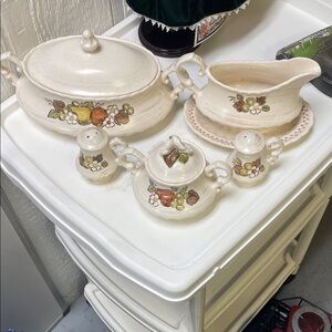 Floral Ceramic Serving Set - Cream and Brown